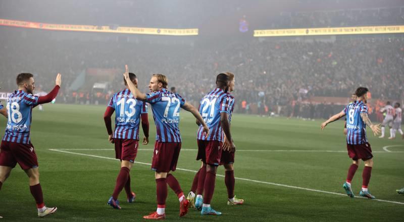 Spor Toto Süper Lig 2021/2022 sezonunun şampiyonu Trabzonspor'un şampiyonluk notları burada...